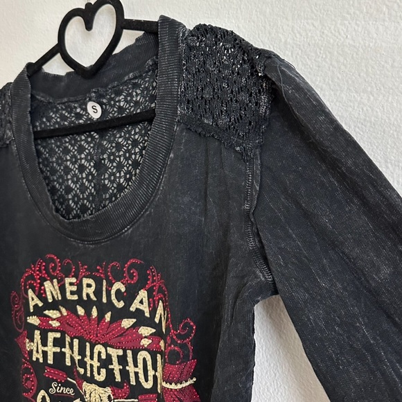 NWOT Affliction Black Mineral Washed Jeweled Graphic Crochet Cotton Top Size S - Picture 6 of 9